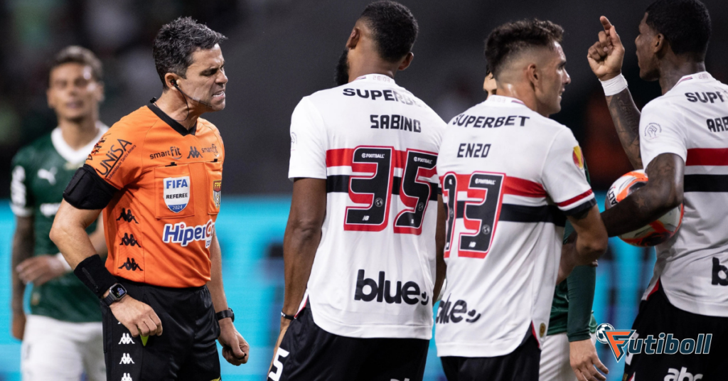 PF admite erro em pênalti na semifinal São Paulo x Palmeiras