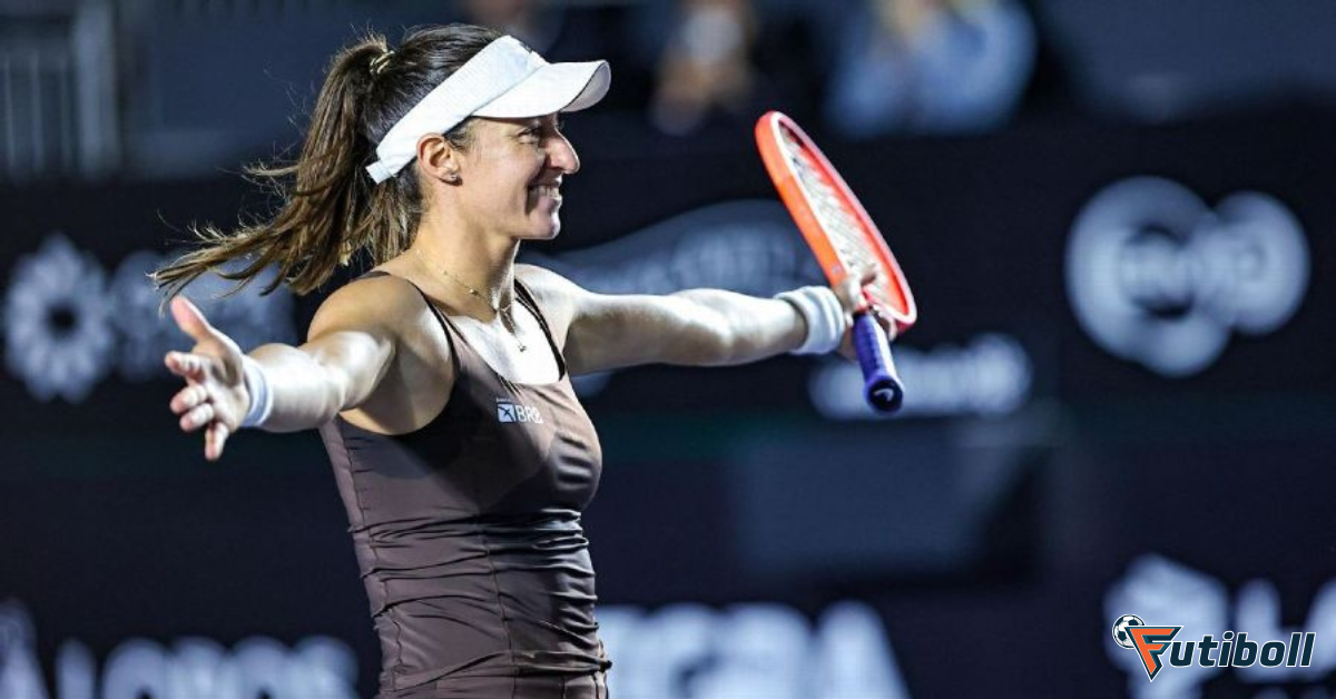 Luisa Stefani na final do WTA Finals 2025 e top 15 de duplas